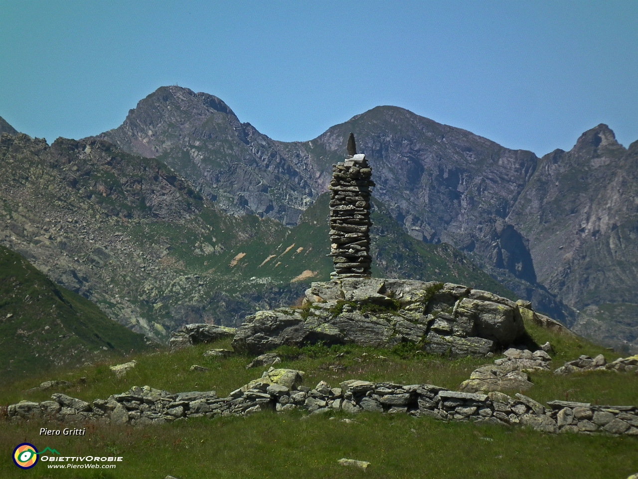 50 vista verso il grande 'omino' ....JPG